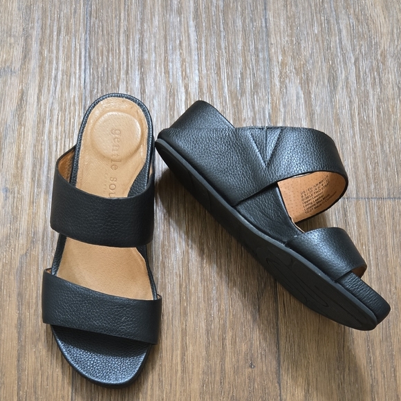 Shoes - Gentle Souls Leather Slide Sandals